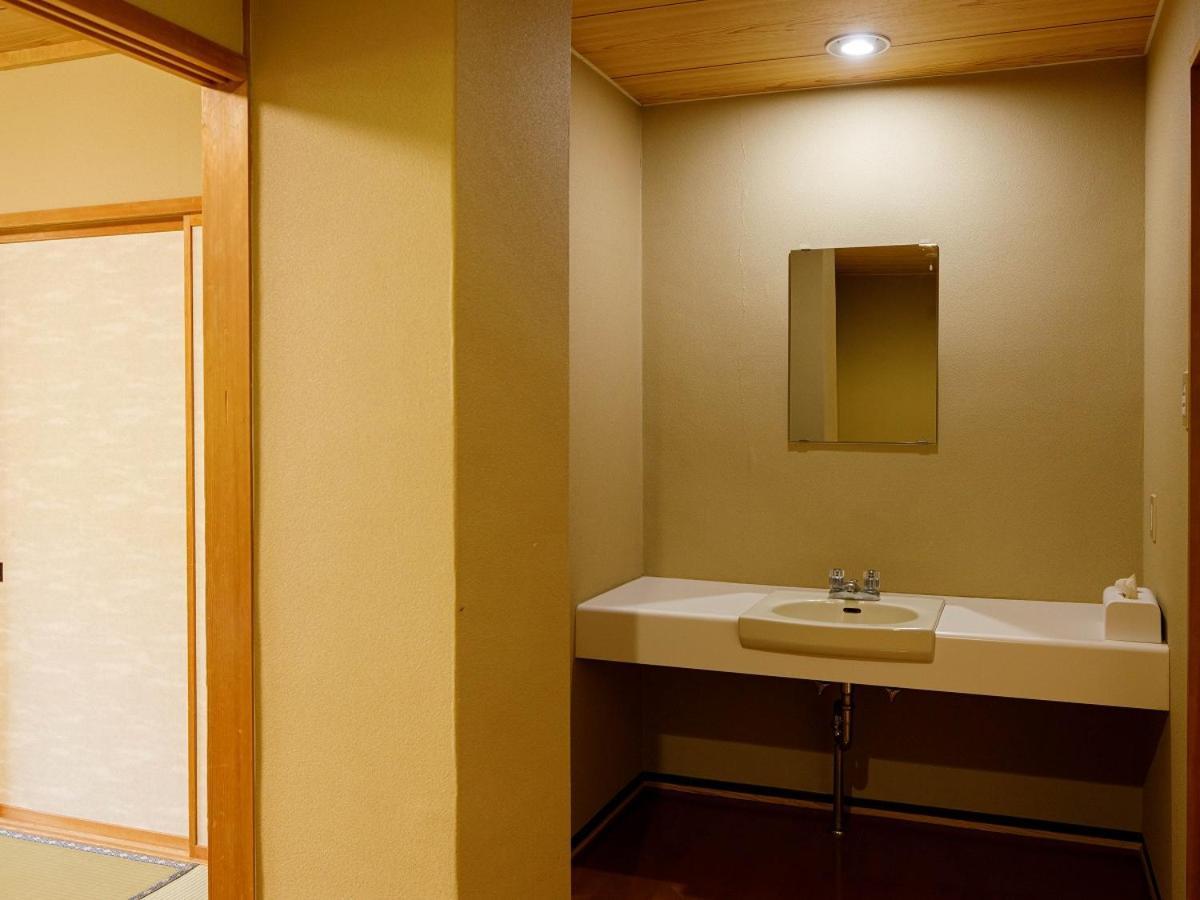 יאמנוצ'י Hotel Iwasuge מראה חיצוני תמונה